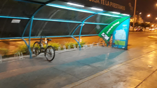 San Borja en bici - Estación Angamos