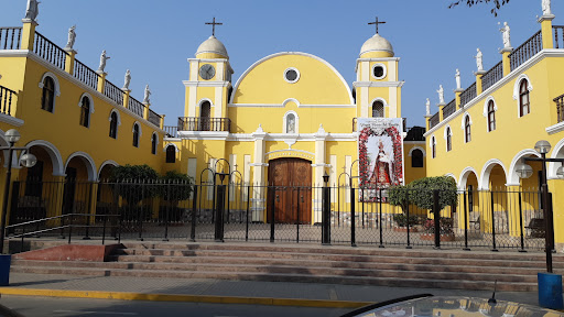 Parroquia El Santísimo Salvador de Pachacámac