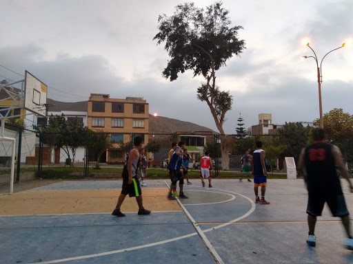 CANCHA DE BASKETT LA FLORESTA