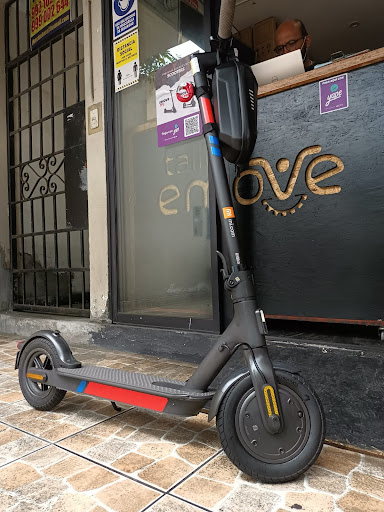 EMOVE PERU | Venta y reparación de scooters eléctricos y bicicletas | Taller y accesorios